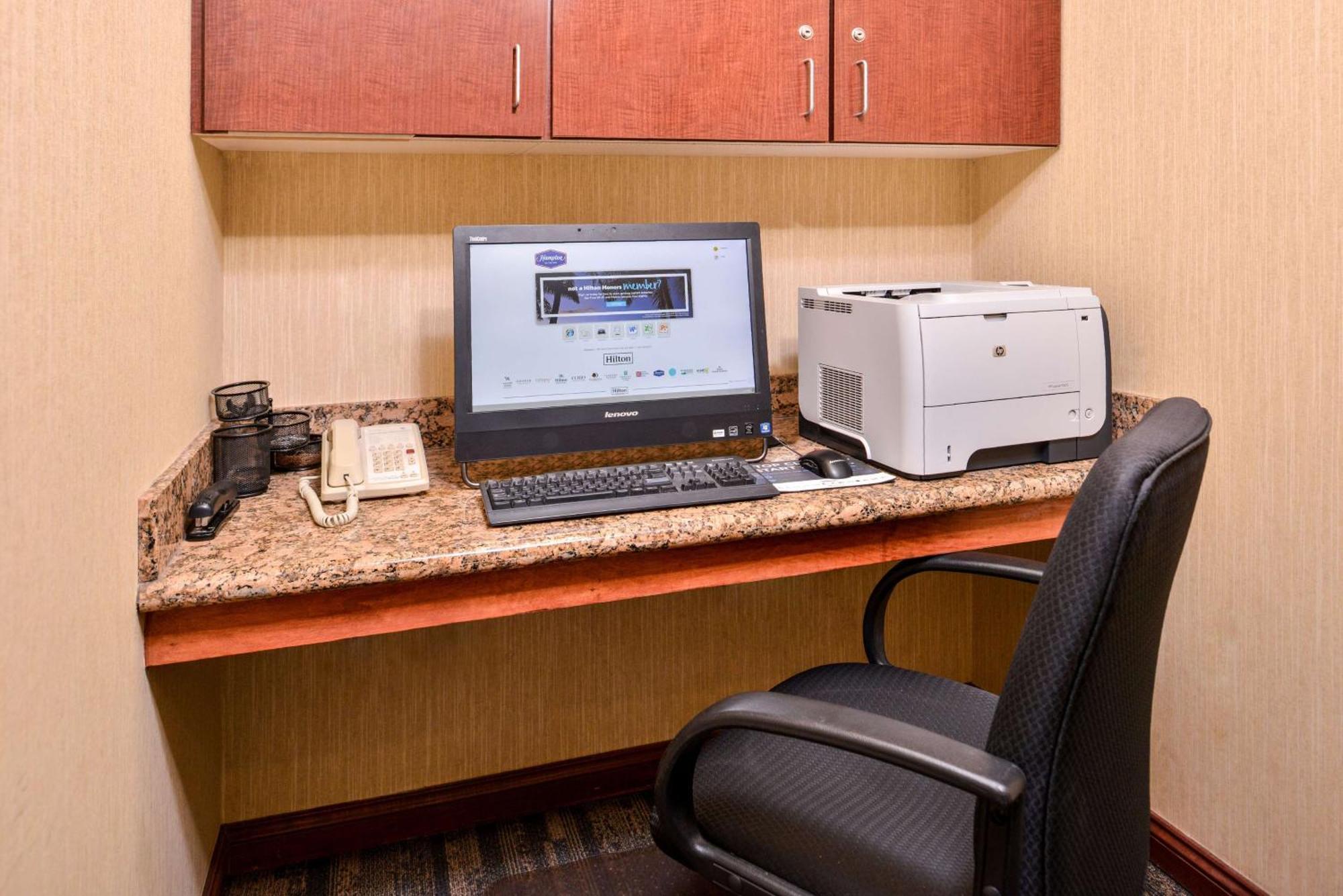 Hampton Inn York Eksteriør billede